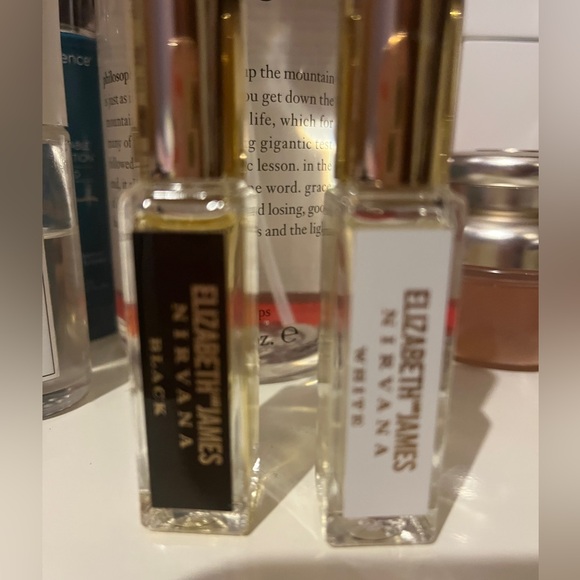Elizabeth and James Nirvana Perfume Set - discontinued fragrances - Picture 2 of 5